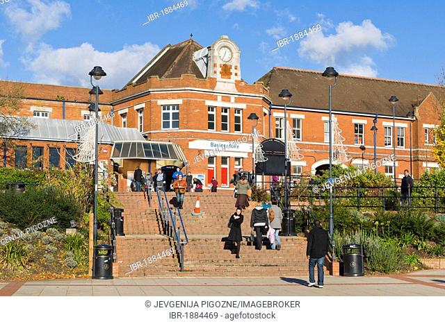 Basingstoke railway station from Alencon Link, Basingstoke, Hampshire, England, United Kingdom, Europe