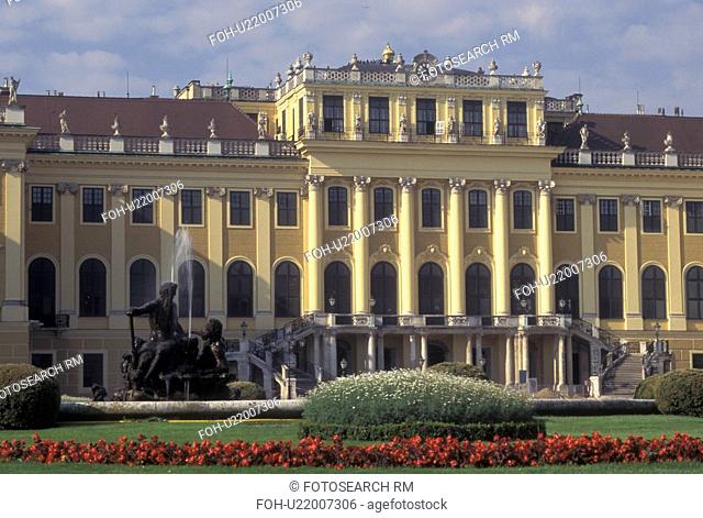 Schonbrunn Palace, Austria, Vienna, Wien, Schloss Schonbrunn, a 1440-room summer palace