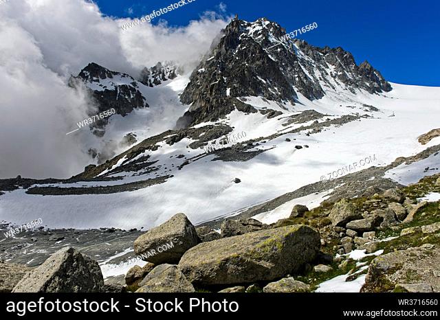 Orny Gletscher und Gipfel Le Portalet, Champex-Lac, Wallis, Schweiz / Glacier Orny and peak Le Portalet, Champex-Lac, Valais, Switzerland