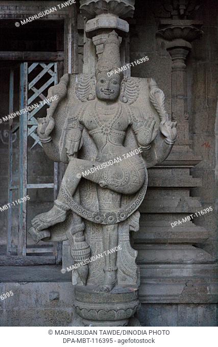 Statue on pillar in Sri Ramanathaswamy temple one of the twelve Jyotir in india Dravidian architecture construction in 12th Century ; Rameswaram small island in...