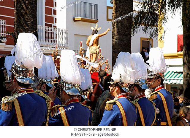 Float of resurrected Jesus, Easter Sunday procession at the end of Semana Santa Holy Week, Ayamonte, Andalucia, Spain, Europe