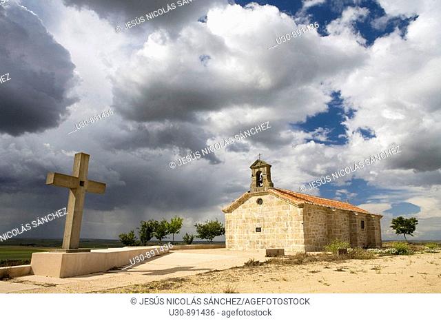 Viso hermitage, in the agricultural landscape in Monterrubio De La Armuna  Salamanca  Castille and Leon  Spain
