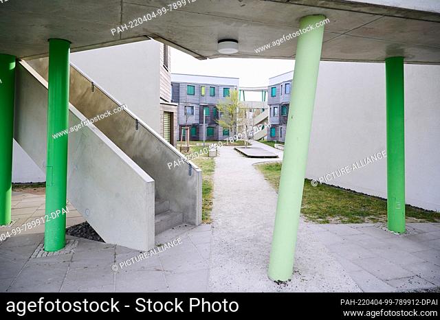 04 April 2022, Berlin: The student village in Berlin Adlershof appears colorful and full of form. The ""academic living on campus