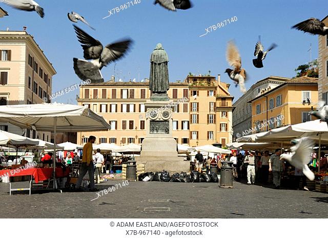 Rome  Italy  A statue of Giordano Bruno overlooks the pretty square of Campo de' Fiori