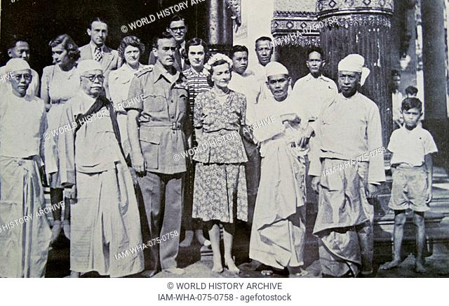 Lord and lady Mountbatten visit the Shwe Dagon Pagoda, Rangoon, Burma 13th March, 1948