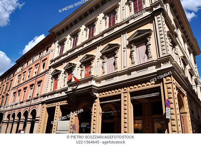Bologna (Italy): palaces in via dell’Indipendenza