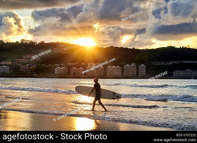 Surfer, Sunset, Beach, Hendaye, Aquitaine, Pyrenees Atlantiques, France, Europe