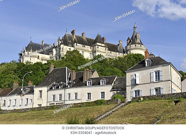 Chateau dominant la Loire, Domaine de Chaumont-sur-Loire, departement Loir-et-Cher, region Centre-Val de Loire, France, Europe/ the Chateau overlooking the...