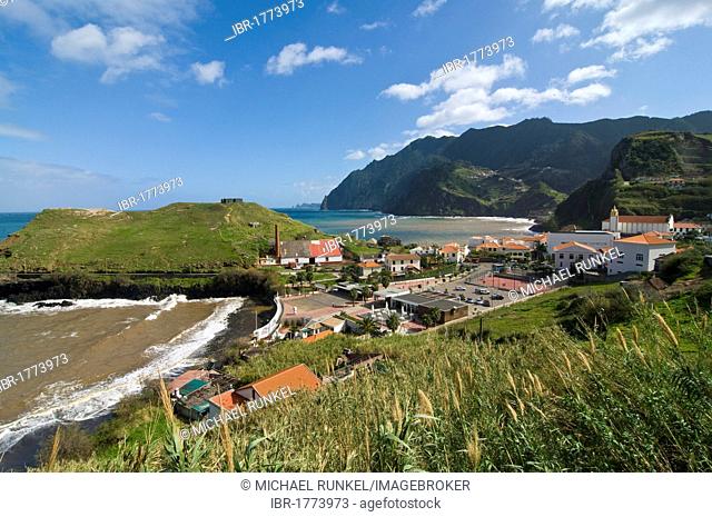Bay of Porto Da Cruz at the north coast, Madeira, Portugal, Europe