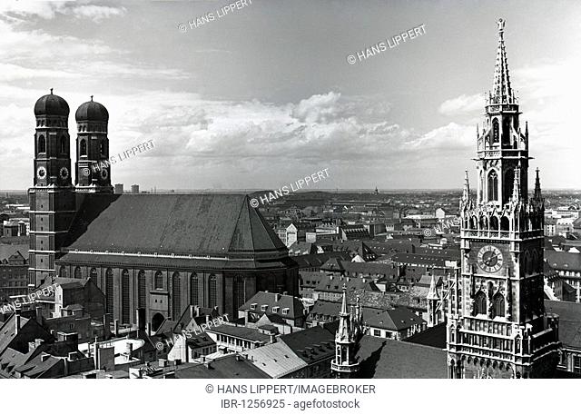 Historic photo from the '50s, view of the Frauenkirche Church of Our Lady and old town hall tower from the Alter Peter St