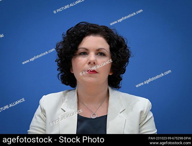 23 October 2023, Berlin: The politician Amira Mohamed Ali, previous co-chairwoman of the Left Party, recorded during the press conference on the founding of the...