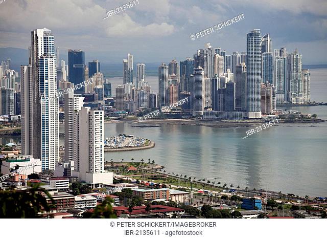 Cityscape and skyline of Panama City, seen from Cerro Ancon Mountain, Panama, Central America