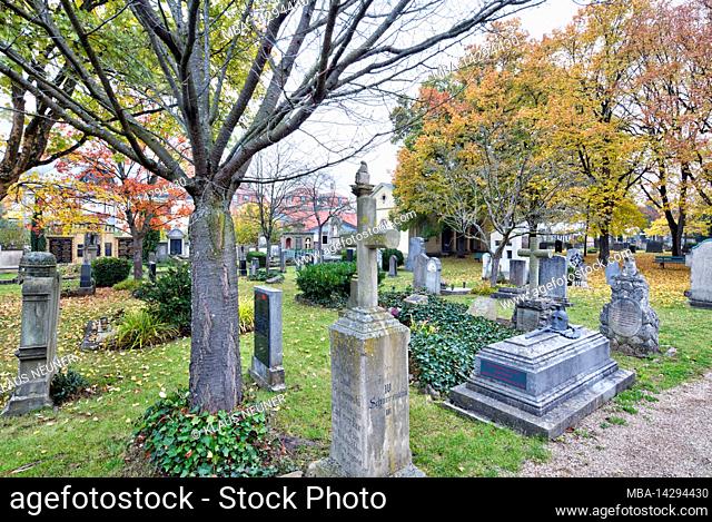 Chapel cemetery, grave, graves, resting place, autumn leaves, Bad Kissingen, Franconia, Bavaria, Germany, Europe