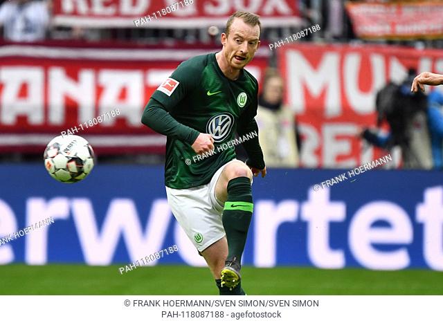 Maximilian ARNOLD (VFL Wolfsburg), action, single image, cut single motif, half figure, half figure. 1. Bundesliga, 25.matchday, matchday25
