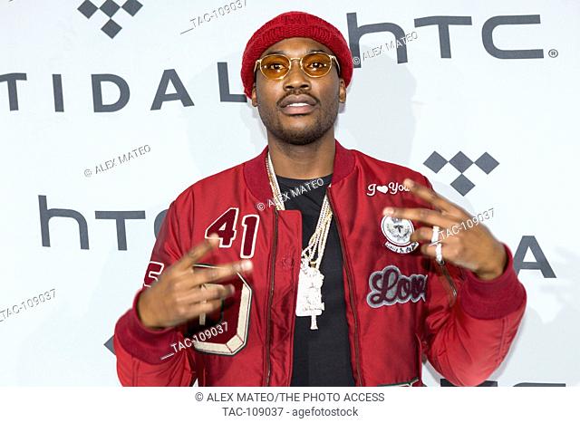 Meek Mill arrives at the Barclays Center to perform at the Tidal X:1020 benefit concert on October 20th, 2015 in Brooklyn, New York
