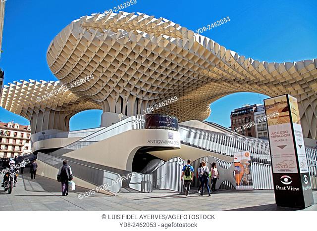 Tourists enjoying Metropol Parasol building, Seville, Spain
