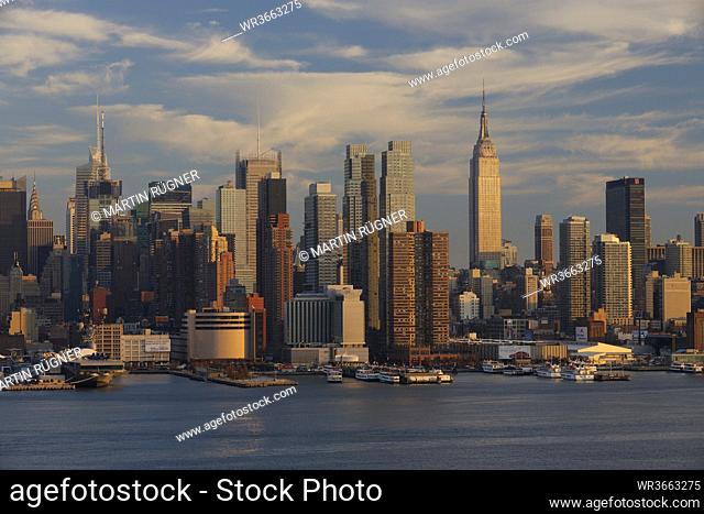 USA, New York State, New York City, View of Manhattan with Hudson river