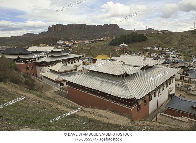 Overlooking the Kerti Gompa, Langmusi, Gansu, China
