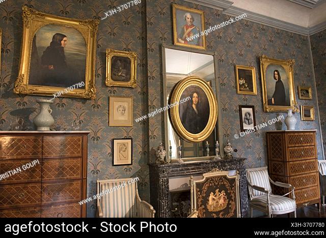 Portrait of George Sand (centre) in the Large Lounge, House of George Sand , Nohant-Vic, Department of Indre, Historic Province of Berry