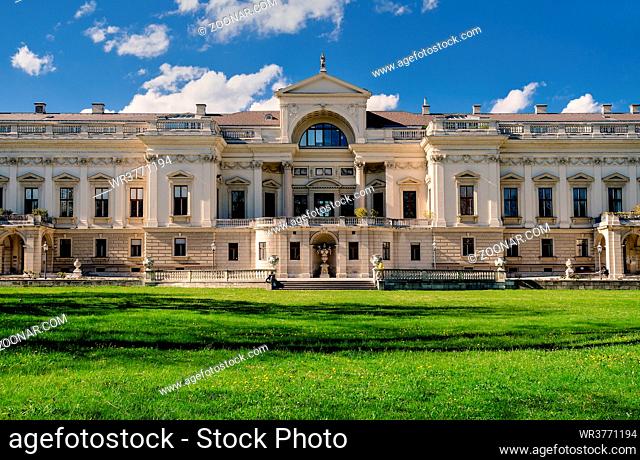 Aufnahme des Palais Liechtenstein in Wien