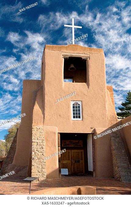 San Miguel Church, oldest church structure in USA, built in 1610, Santa Fe, New Mexico, USA