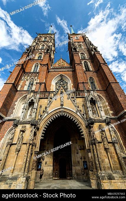 Europe, Poland, Lower Silesia, Wroclaw - Cathedral Island - The Cathedral of St. John the Baptist