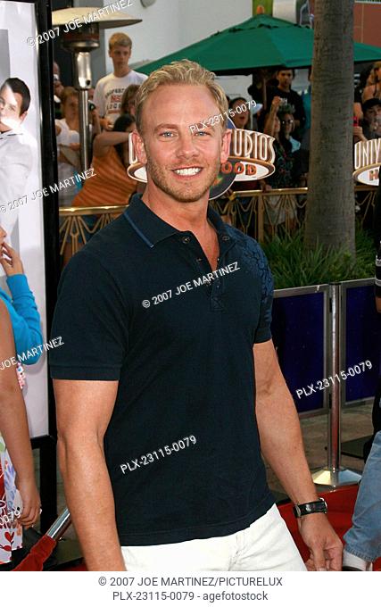 I Now Pronounce You Chuck and Larry (Premiere) Ian Ziering 7-12-2007 / Gibson Ampitheatre and CityWalk Cinemas / Universal City