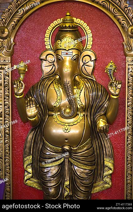 Malaysia, Kuala Lumpur, Batu Caves, Ganesh, hindu God, statue,