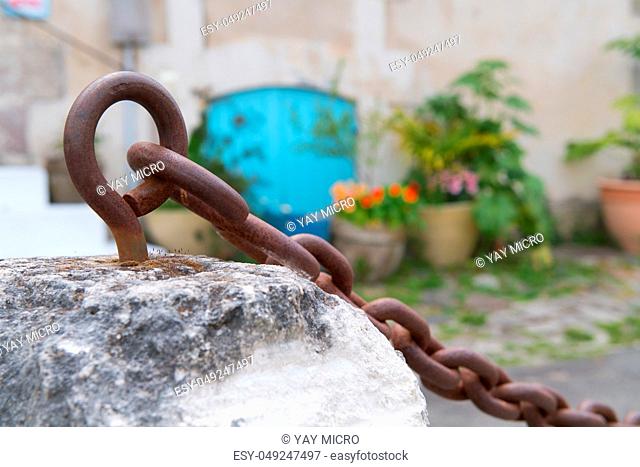 Big metal chain in the harbor of Mornac-sur-Seudre in the French Charente