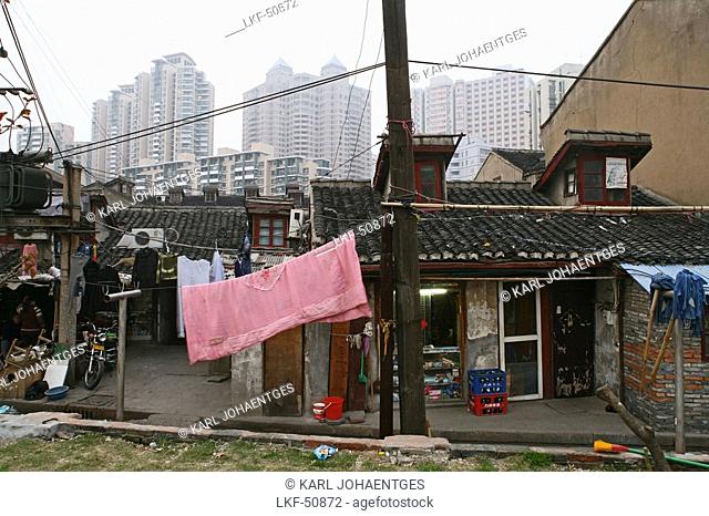 House ruin, Souzhou Creek, Shanghai