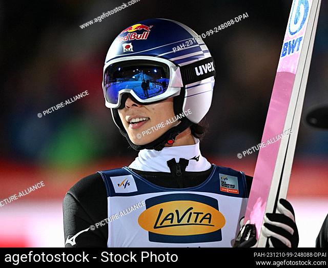 10 December 2023, Saxony, Klingenthal: Nordic skiing/ski jumping, World Cup, large hill, men, 2nd round. Ryoyu Kobayashi from Japan reacts after his jump