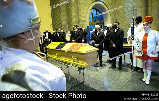 Illustration shows the arrival of the coffin at the the funeral service for Belgian popular singer Grand Jojo (Lange Jojo), Jules Jean Vanobbergen