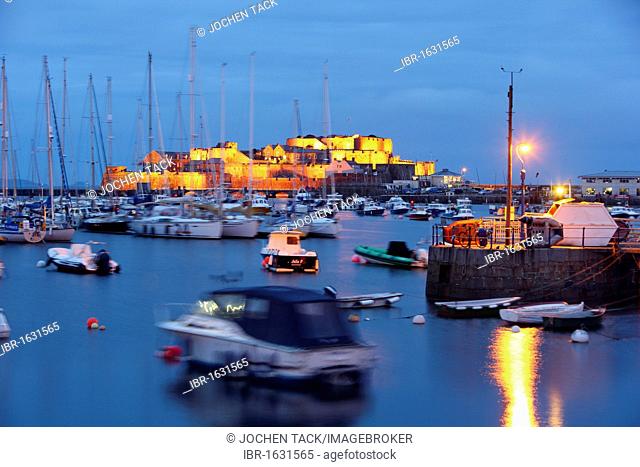 The fortress of Castle Cornet at the port, sailboats, marina, main port, St. Peter Port, Guernsey, Channel Islands, Europe