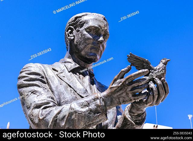 Detail, statue of the poet and playwright Federico García Lorca with a dove in his hands to the take flight. Plaza de Santa Ana, Saint Anne Square