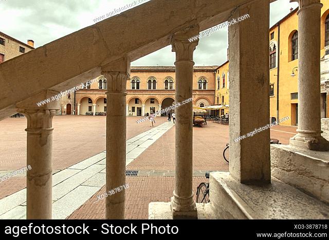 FERRARA, ITALY: Scalone d'onore in Ferrara a famuos historic staircase of town hall building in Italy