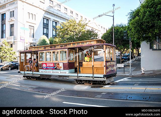 San Francisco is a US city, the fourth in California by number of inhabitants (after Los Angeles, San Diego and San Jose)