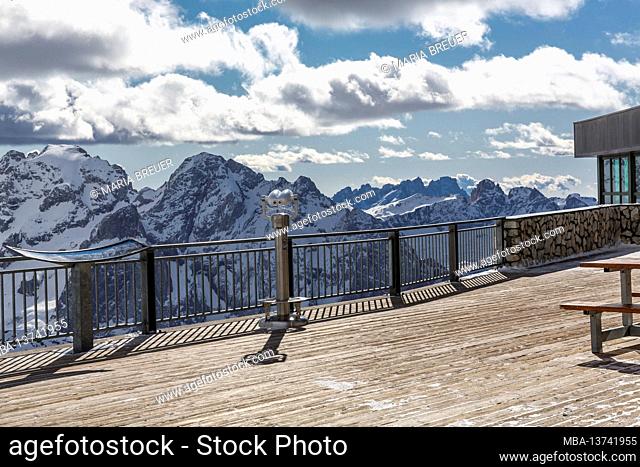 Viewing terrace Sass Pordoi, at the back Marmolada, 3343 m, Gran Vernel, 3201 m, Sella mountain range, Pordoi Pass, Sellaronda, South Tyrol, Alto Adige