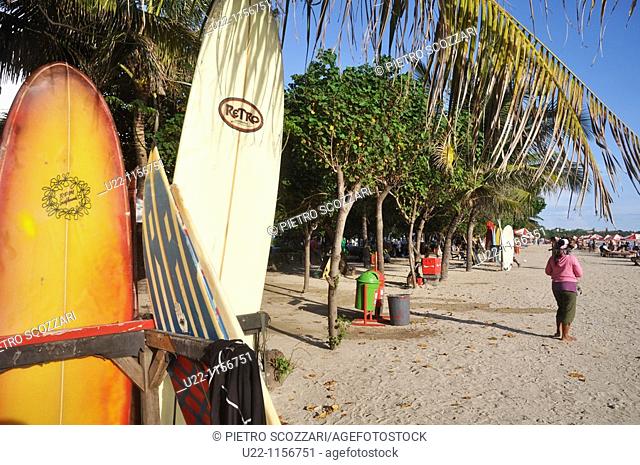 Kuta Beach (Bali, Indonesia): surfboard at the beach
