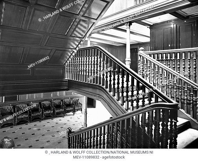 First class staircase (upper) and landing. Ship No: 352. Name: Baltic. Type: Passenger Ship. Tonnage: 23875. Launch: 21 November 1903