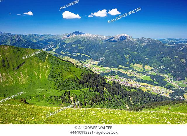 Panorama from the Fellhorn, in 2038 m, over Kleinwalsertal to the high Ifen, 2230 ms, the graveyard plateau and Toreck, in 2016 m, Allgäu, Vorarlberg, Austria