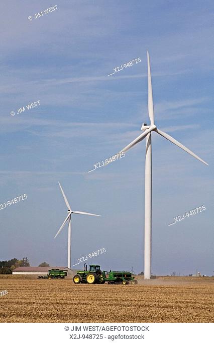 Pigeon, Michigan - Wind turbines at the Harvest Wind Farm, owned by John Deere Wind Energy  The wind farm generates 53 megawatts of electricity using 32 wind...