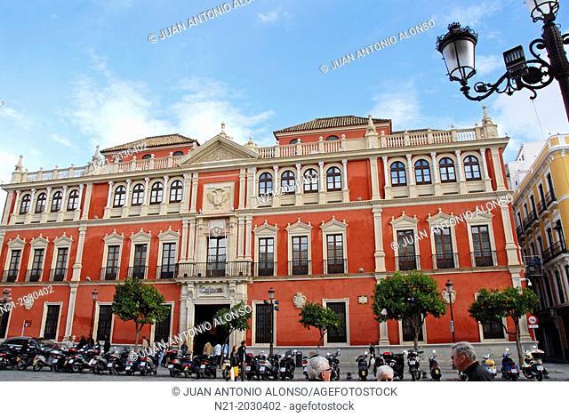Real Audiencia de Sevilla, nowadays the head office of Cajasol, a savings bank. Plaza de San Francisco, Seville, Andalucia, Spain, Europe