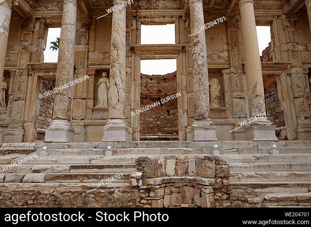 Selcuk, Izmir, Turkey - 03. 09. 2021: gate of Celsus Library and statues in Ephesus ruins, historical ancient Roman archaeological sites in eastern...