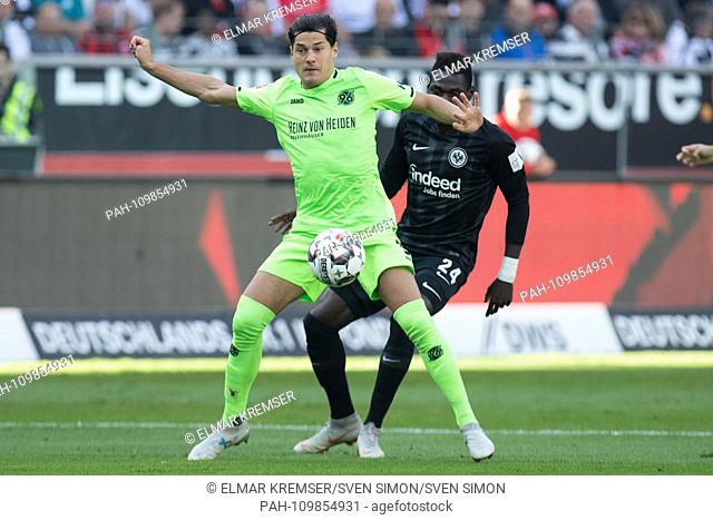 Miiko ALBORNOZ (left, H) versus Danny DA COSTA (F), action, duels, football 1st Bundesliga, 6th matchday, Eintracht Frankfurt (F) - Hanover 96 (H) 4: 1, on 30