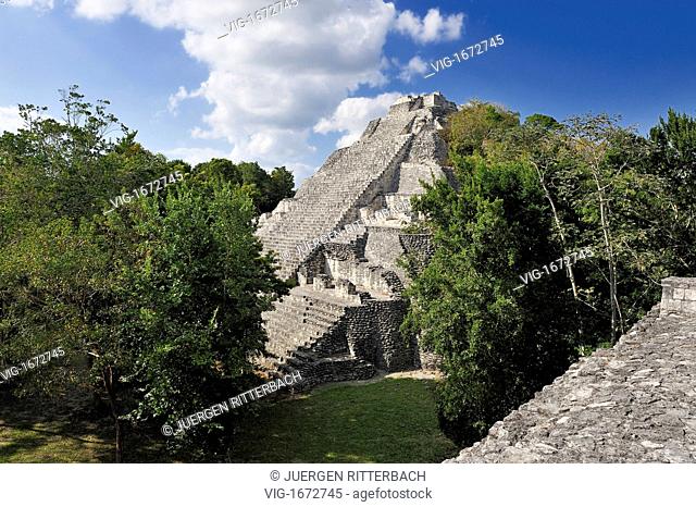 MEXICO, XPUJIL, 23.03.2009, Estructura IX, pyramid in Maya archaeological site Becan, Mexico, Latin America, America - XPUJIL, CAMPECHE, MEXICO, 23/03/2009