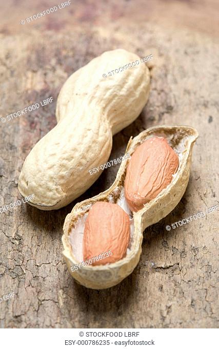 Whole peanut and half a peanut