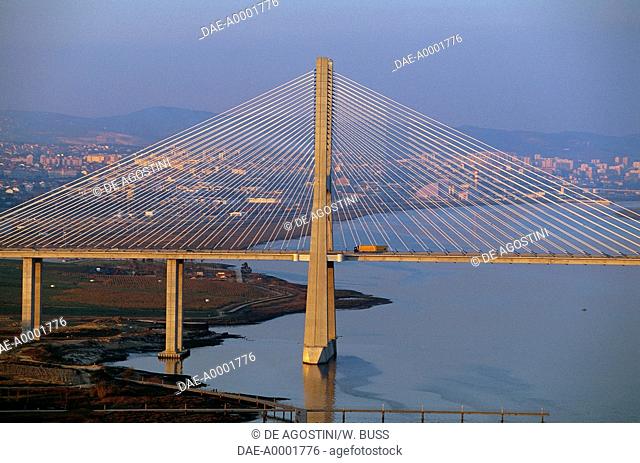 The Vasco da Gama bridge over the Tagus river (Tejo) which connects Montijo and Sacavem, Lisbon, Portugal
