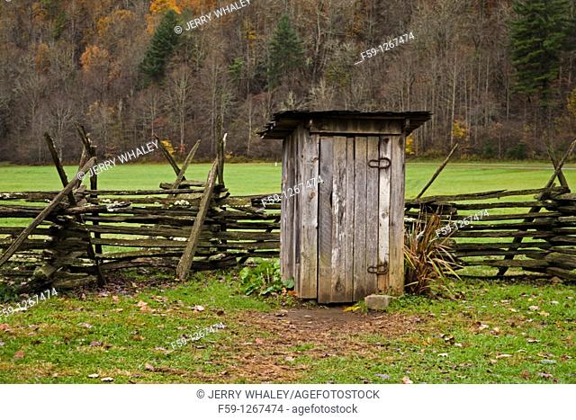 Outhouse, Oconaluftee Pioneer Homestead, Great Smoky Mtns National Park, NC