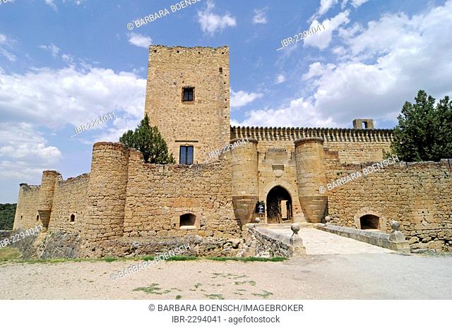 Castillo, castle, Ignacio Zuloaga Museum, village of Pedraza de la Sierra, province of Segovia, Castilla y Leon, Castile and León, Spain, Europe, PublicGround