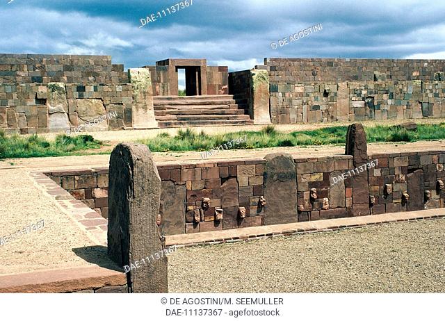 Temple of Kalasasaya or Stopped Stones, archaeological site of Tiahuanaco or Tiwanaku (UNESCO World Heritage List, 2000), Bolivia, Pre-Inca civilisation